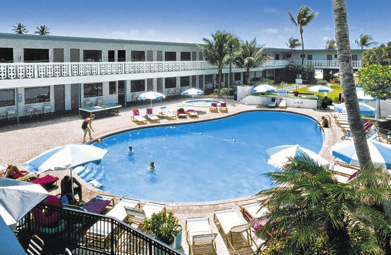 Travelodge Monaco Beach Resort Sunny Isles Beach Esterno foto